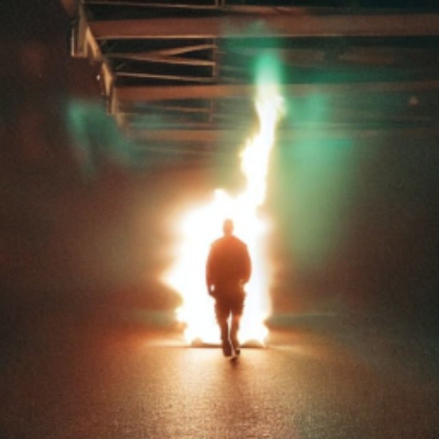 At the railway station in Ufa, 10 fuel tanks and a fuel depot are on